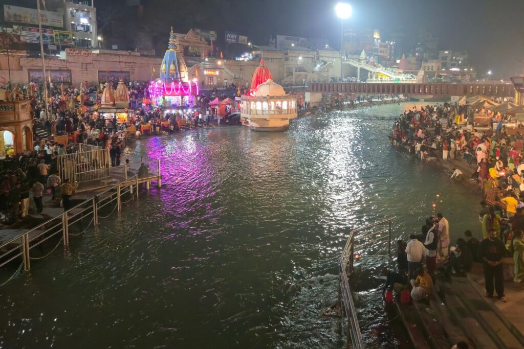 Haridwar Travel Guide 2026: Temples, Ganga Aarti, Best Time & Things to Do