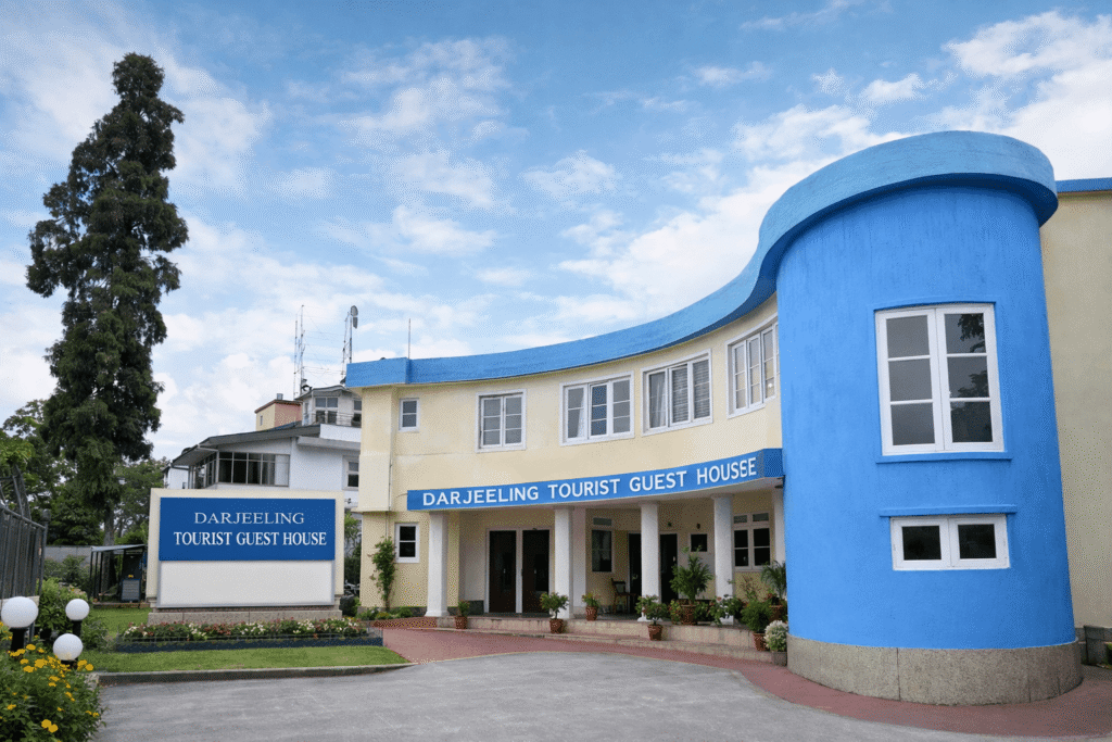 Where to Stay in Darjeeling