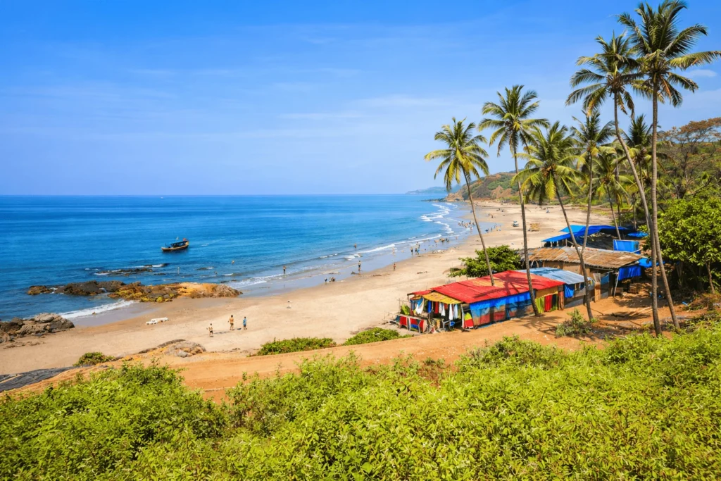 Best Time to Visit Goa Weather, Budget & Crowd Guide (2026)
