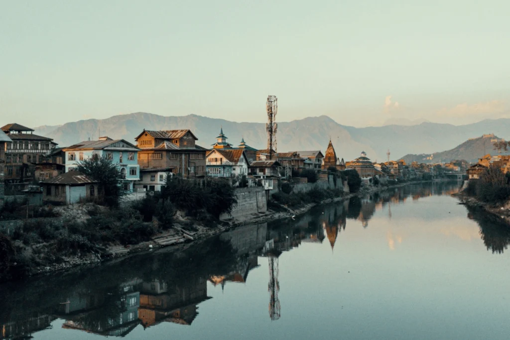 Best Hotels in Srinagar