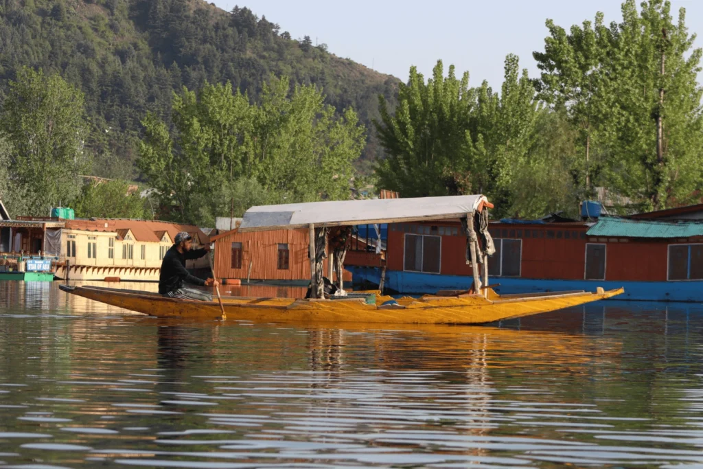 Local Transport Kashmir
