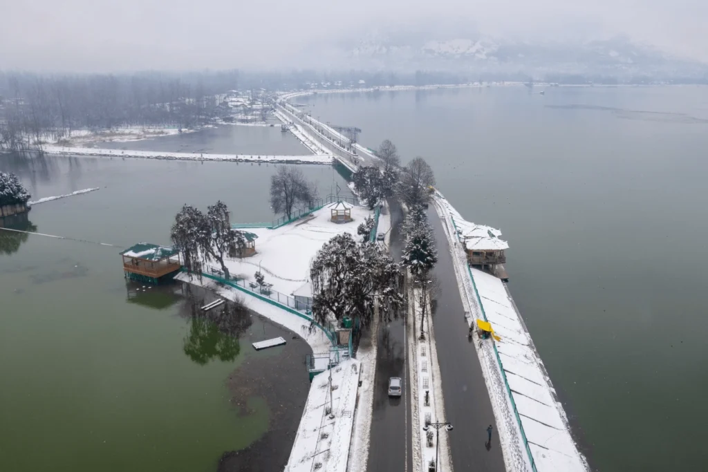 Transport Costs to Gulmarg